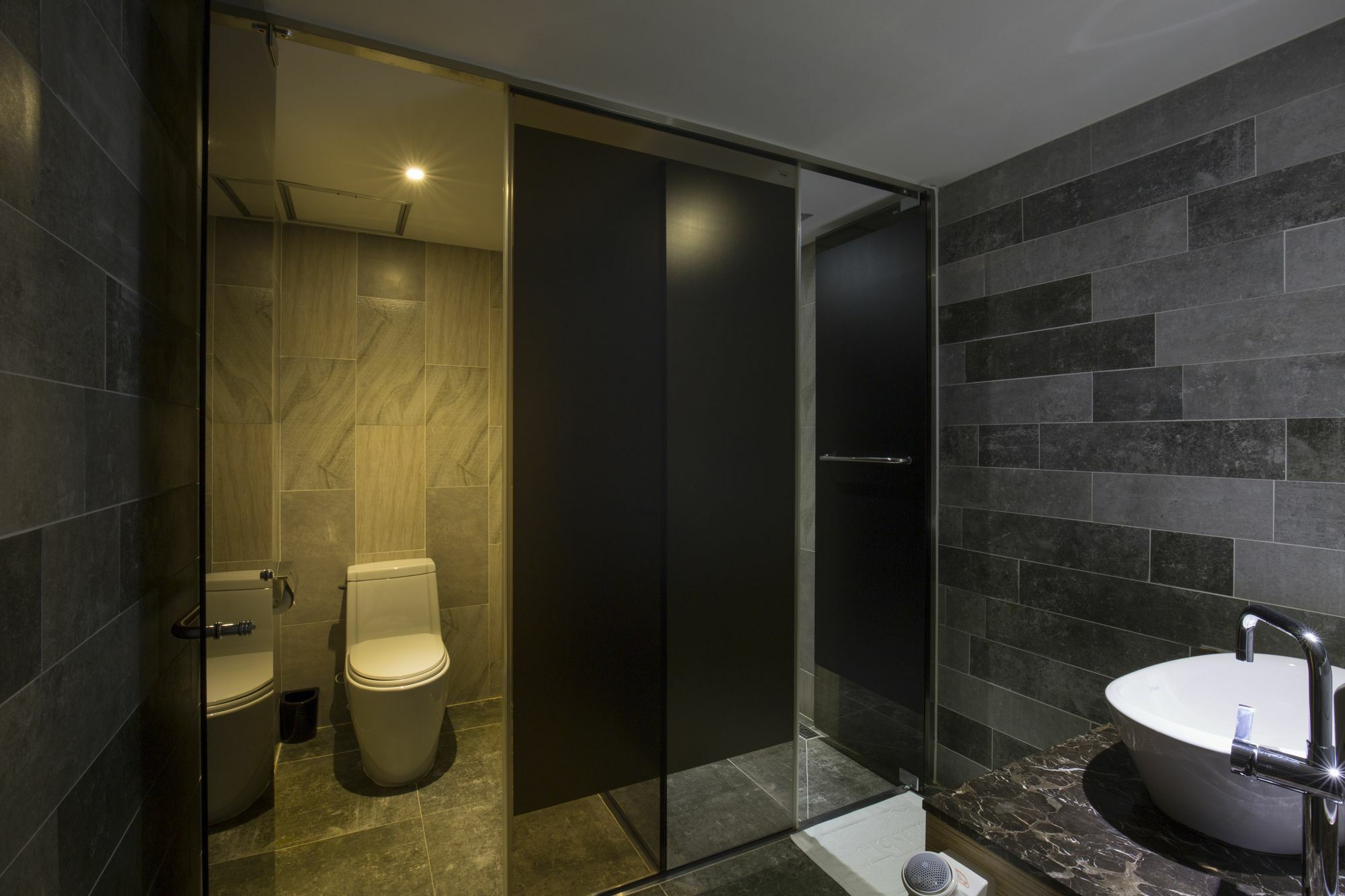 Cinema House Hotel In Busan Eksteriør billede