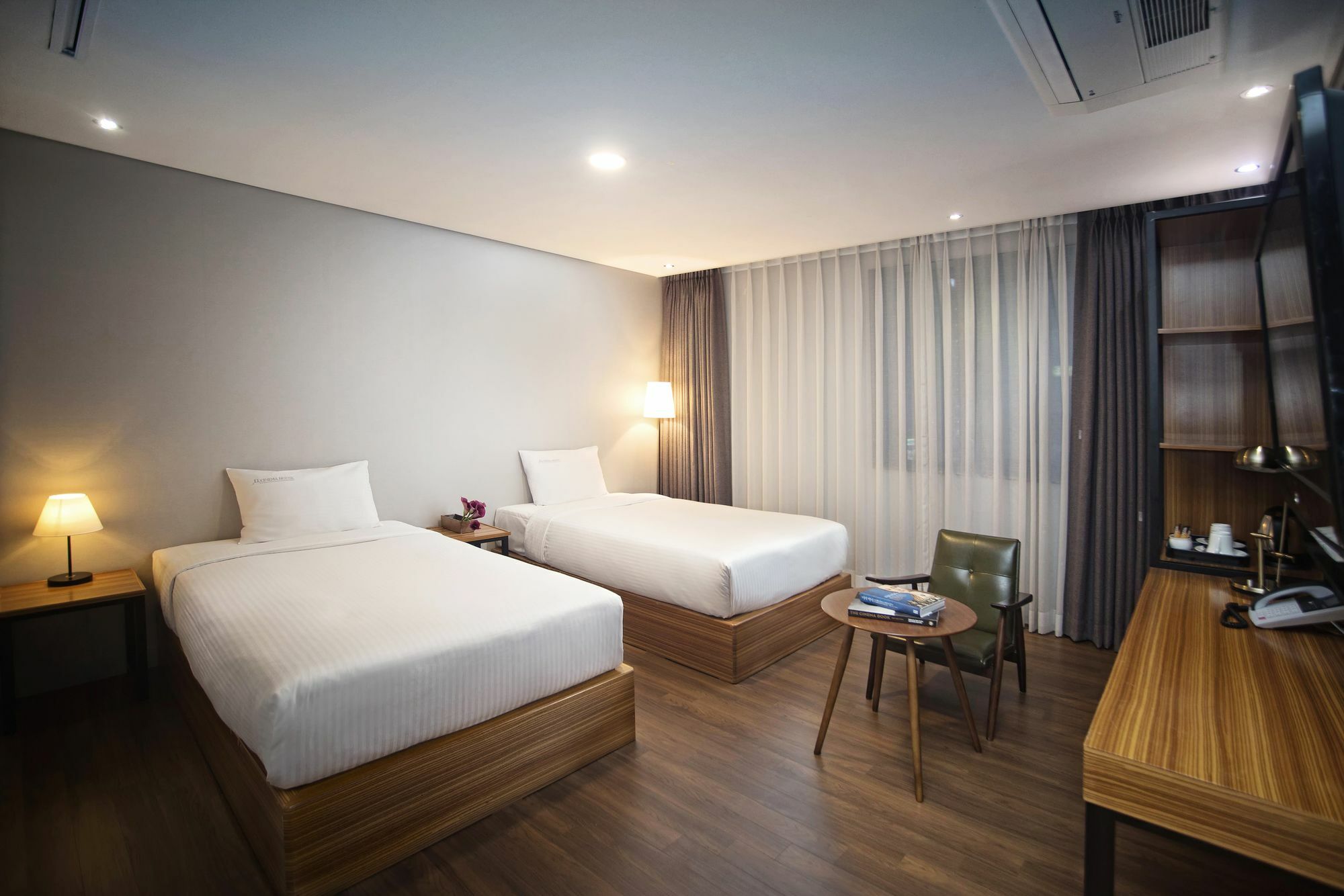 Cinema House Hotel In Busan Eksteriør billede