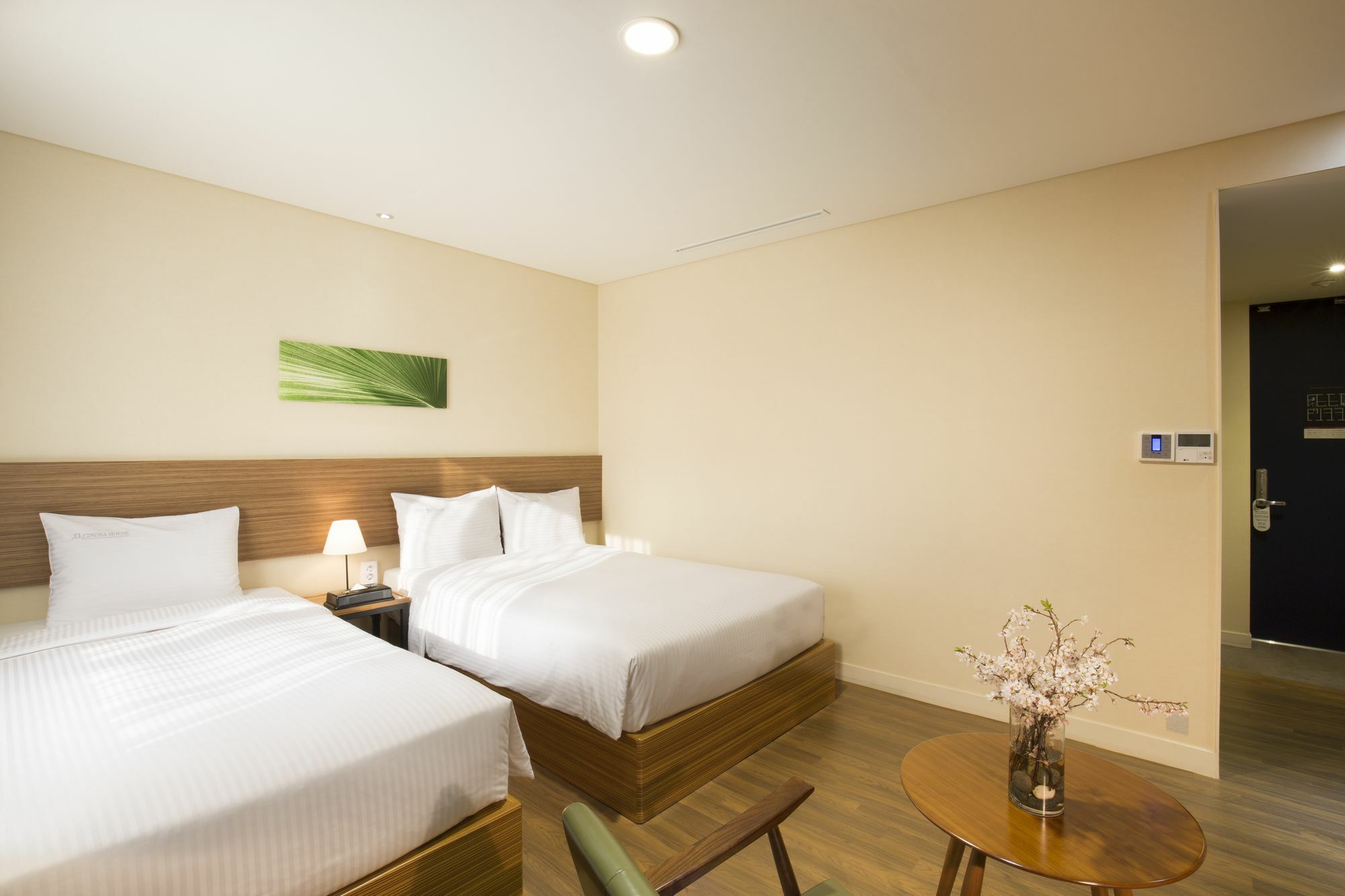 Cinema House Hotel In Busan Eksteriør billede